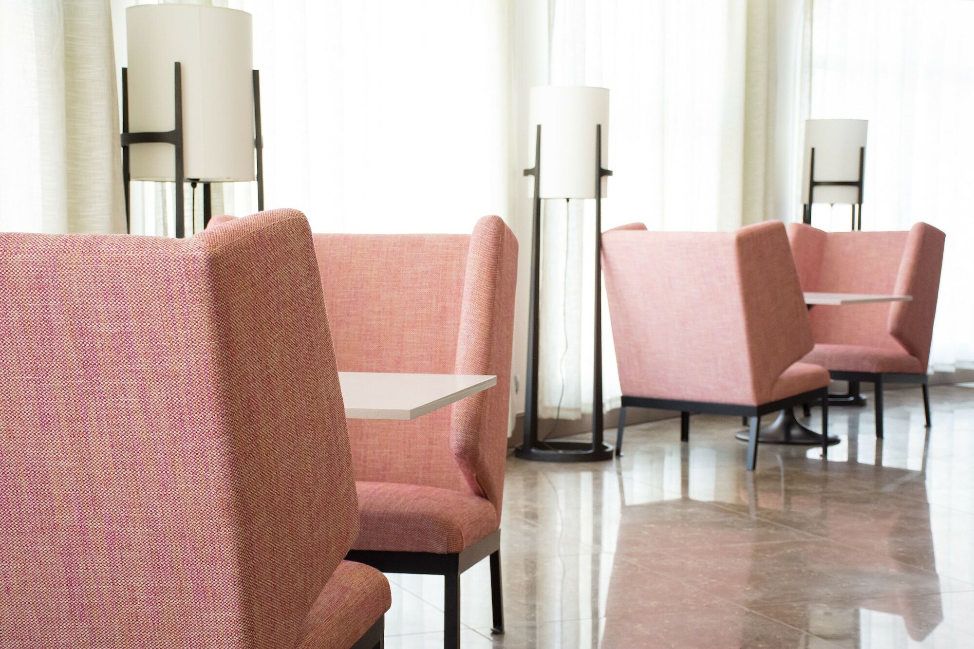Radisson Blu Resort, Al Khobar Half Moon Bay Extérieur photo The interior of the hotel